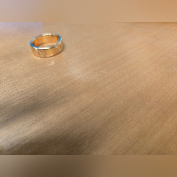 21kgp Duabi Jewelry -Gold Ring with Logo Design - Picture 2 of 8